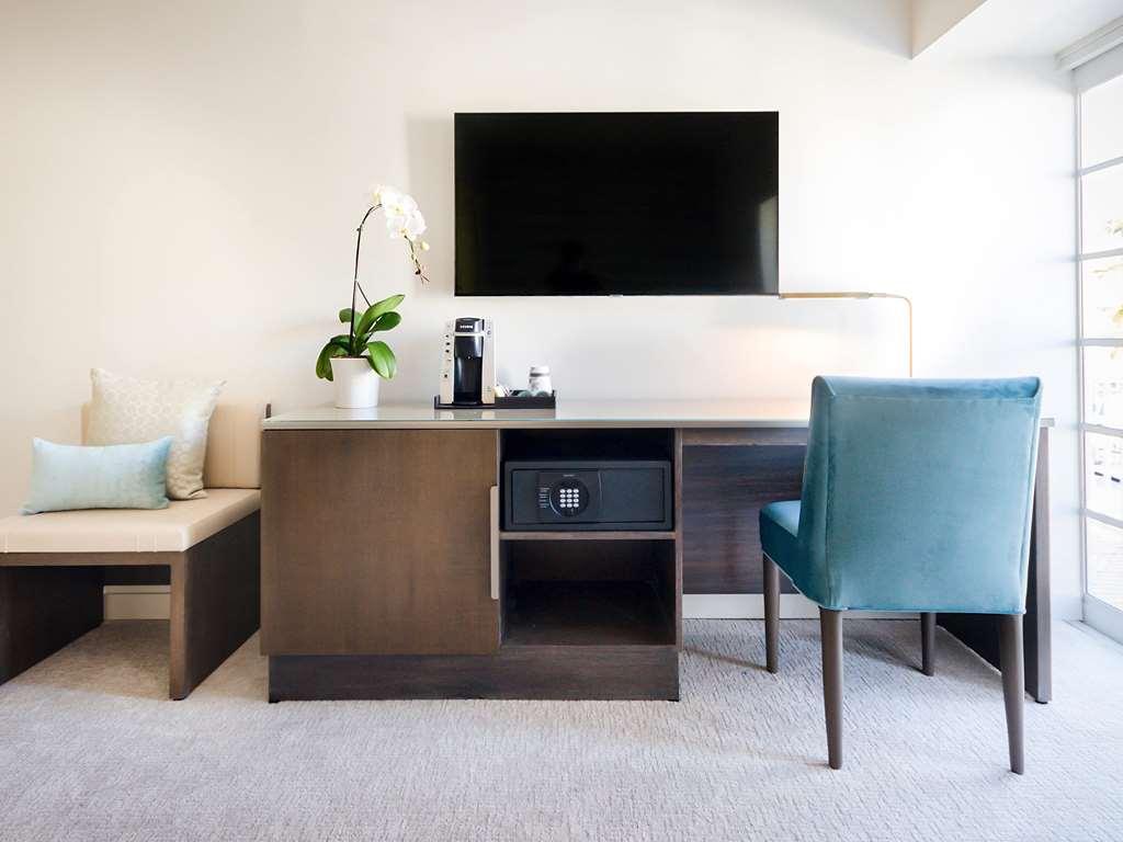 Iberostar Waves Miami Beach Room photo