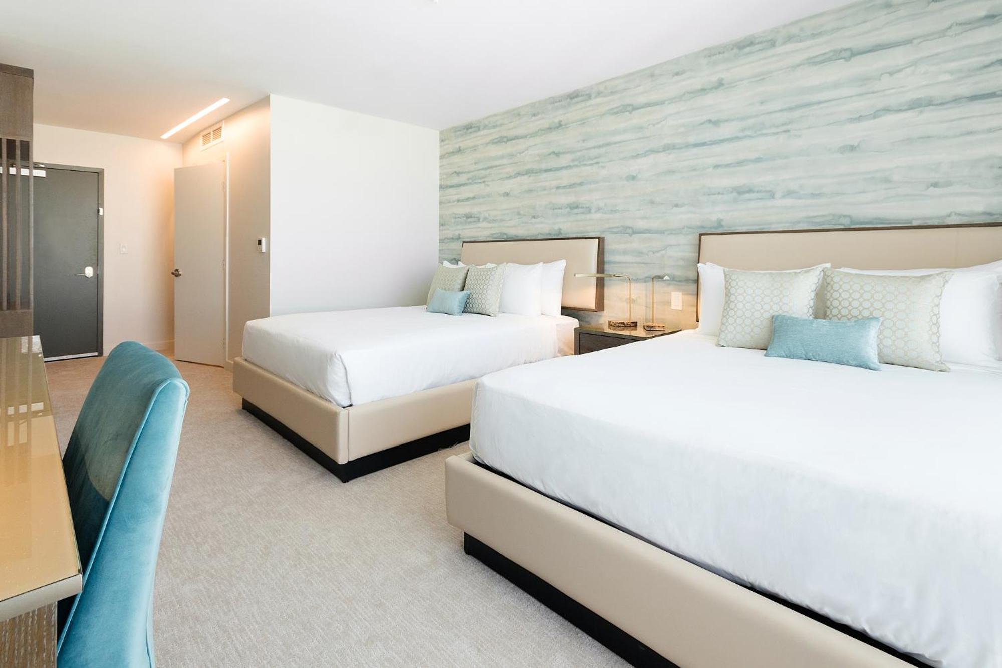 Iberostar Waves Miami Beach Exterior photo